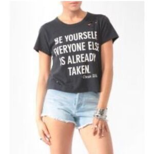 I LOVE H81 Distressed Dark Gray Tee with Inspirational Quote Sz Small